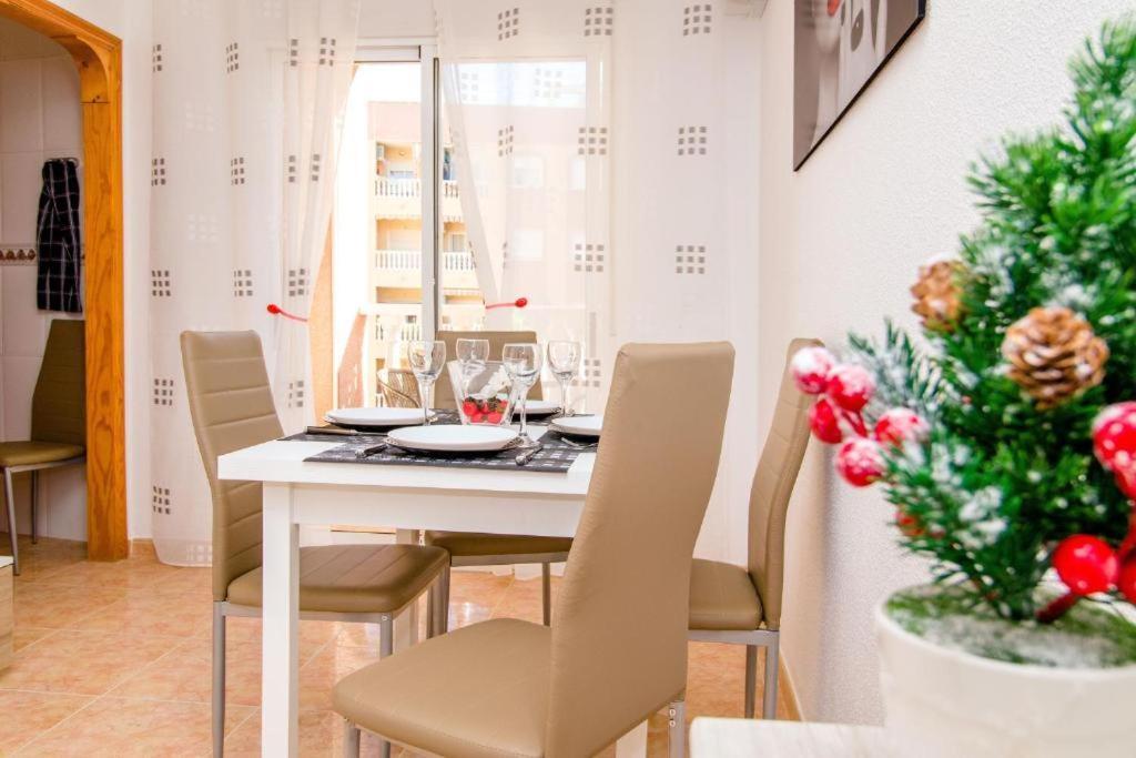 Angelina Apartment Torrevieja Exterior foto